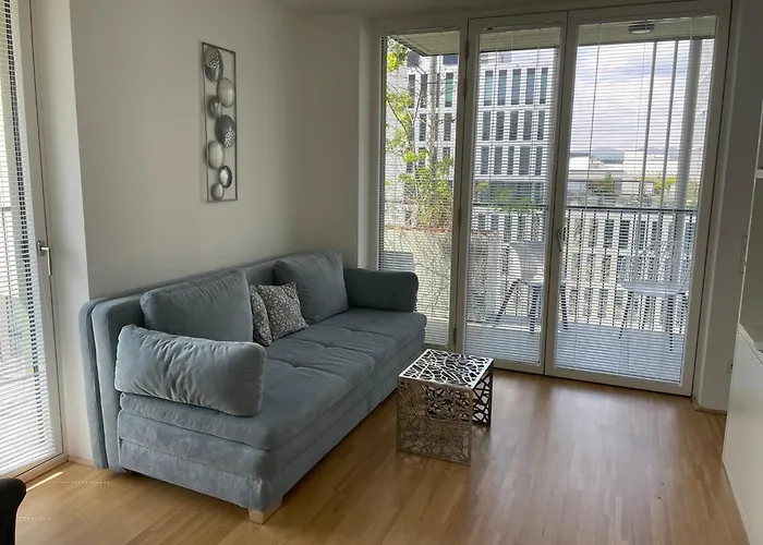 Easy-Flat Gruener Prater - Balcony Apartments Near Metro