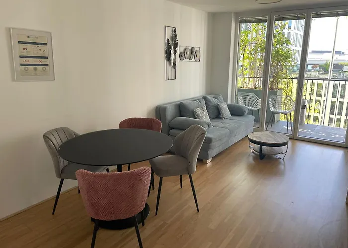 Easy-Flat Gruener Prater - Balcony Apartments Near Metro